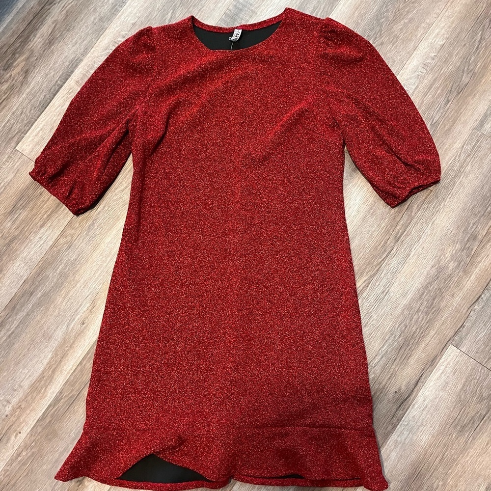Elegant Red Midi Dress